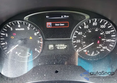 2015 Nissan Altima 2.5 S z USA, uszkodzony, nr VIN 1N4AL3AP6FC579646